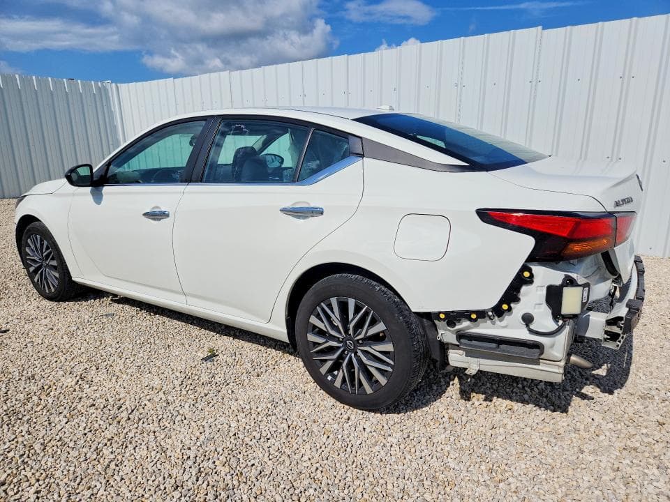 2025 NISSAN ALTIMA SV 2