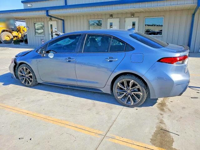 2020 TOYOTA COROLLA XSE 2