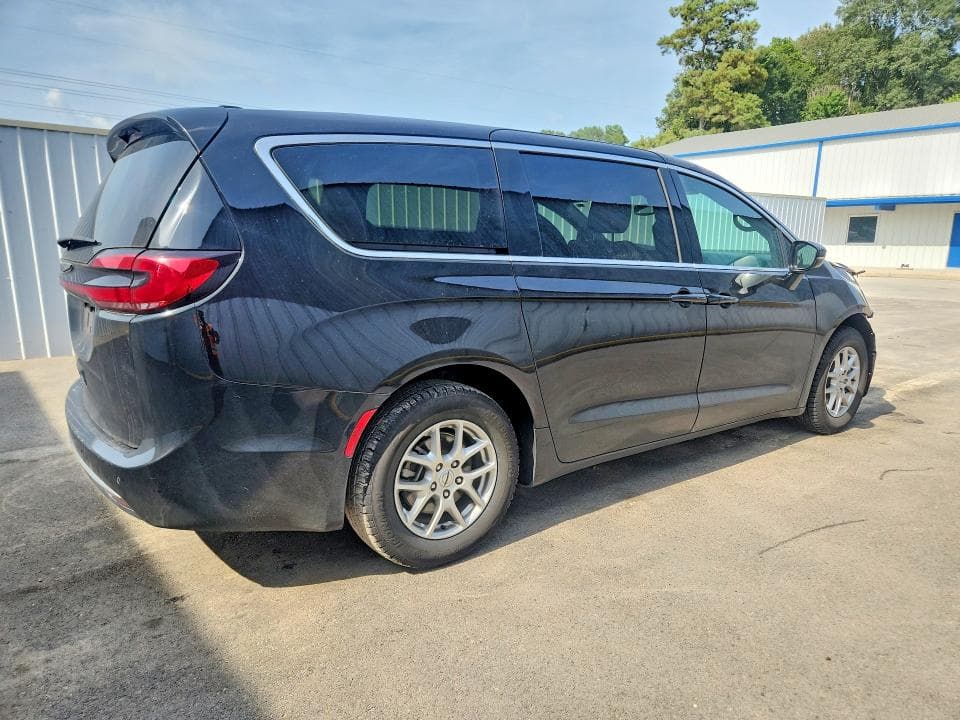 2025 CHRYSLER PACIFICA SELECT 3
