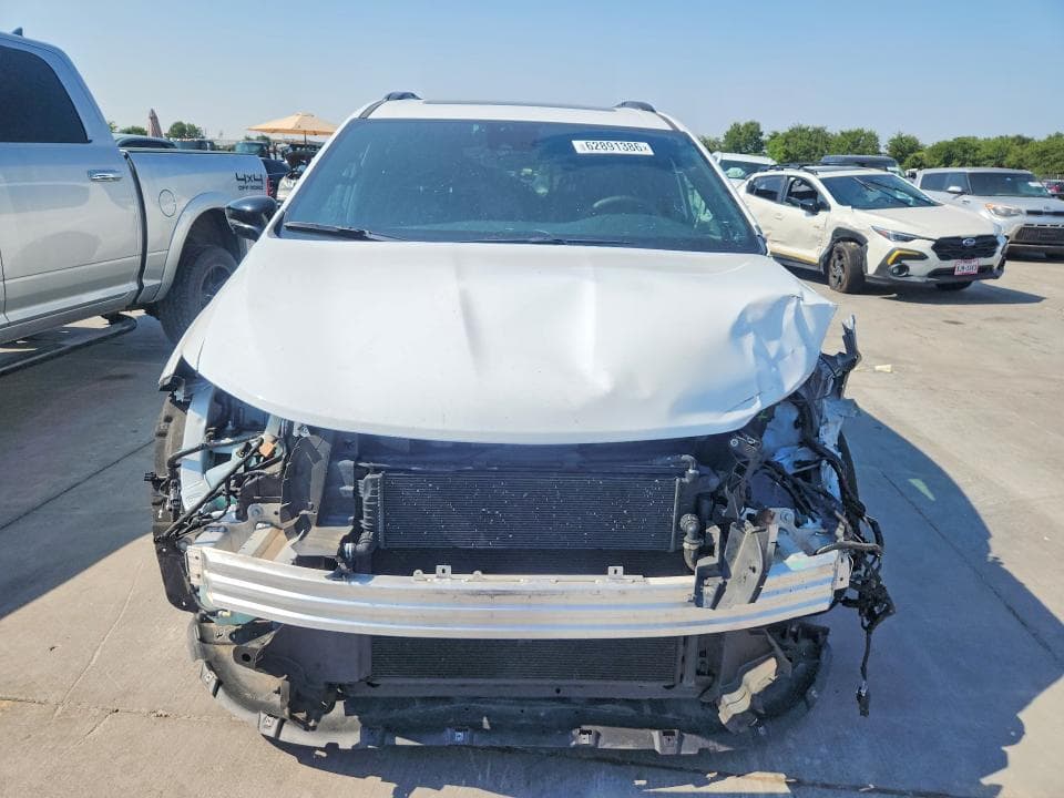 2024 CHRYSLER PACIFICA HYBRID SELECT 5
