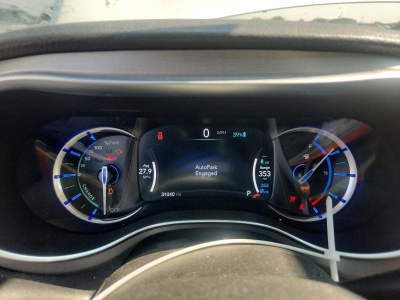 2024 CHRYSLER PACIFICA HYBRID SELECT 9