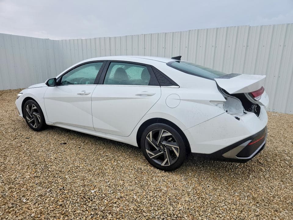 2025 HYUNDAI ELANTRA SEL 2