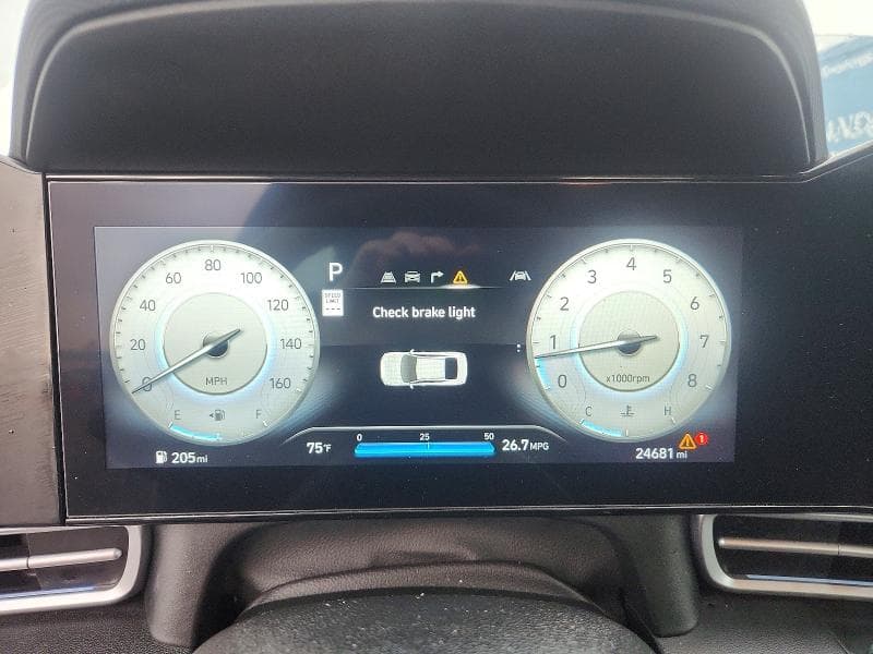 2025 HYUNDAI ELANTRA SEL 9