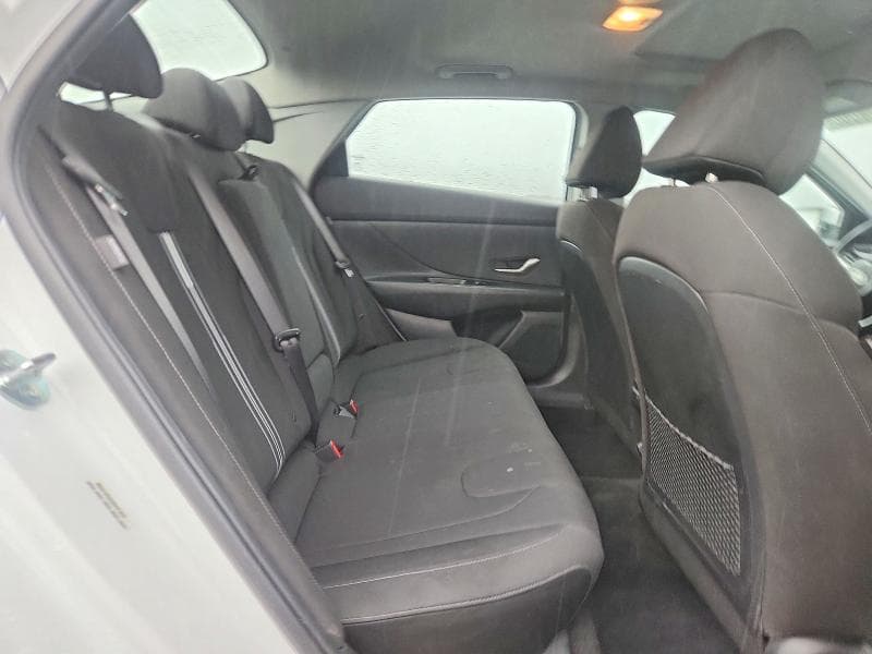 2025 HYUNDAI ELANTRA SEL 10