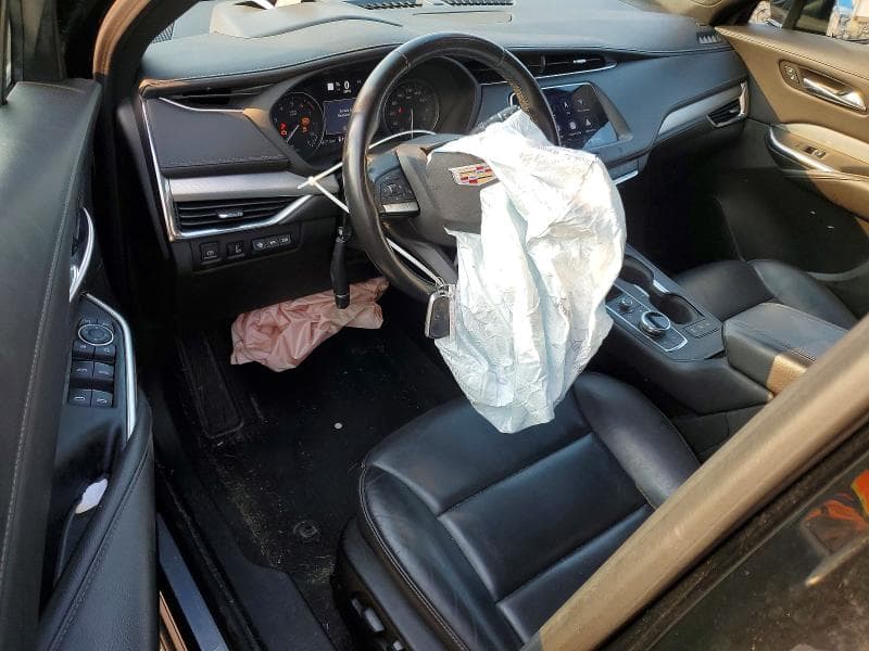 2020 CADILLAC XT4 PREMIUM LUXURY 8