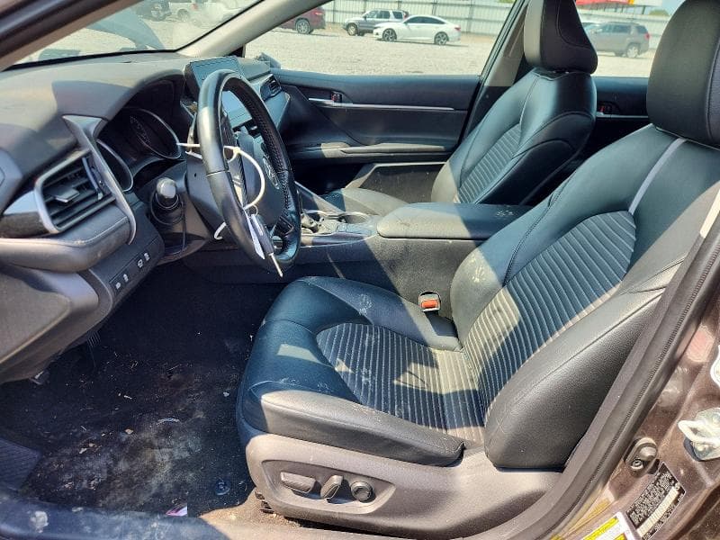 2022 TOYOTA CAMRY SE 7