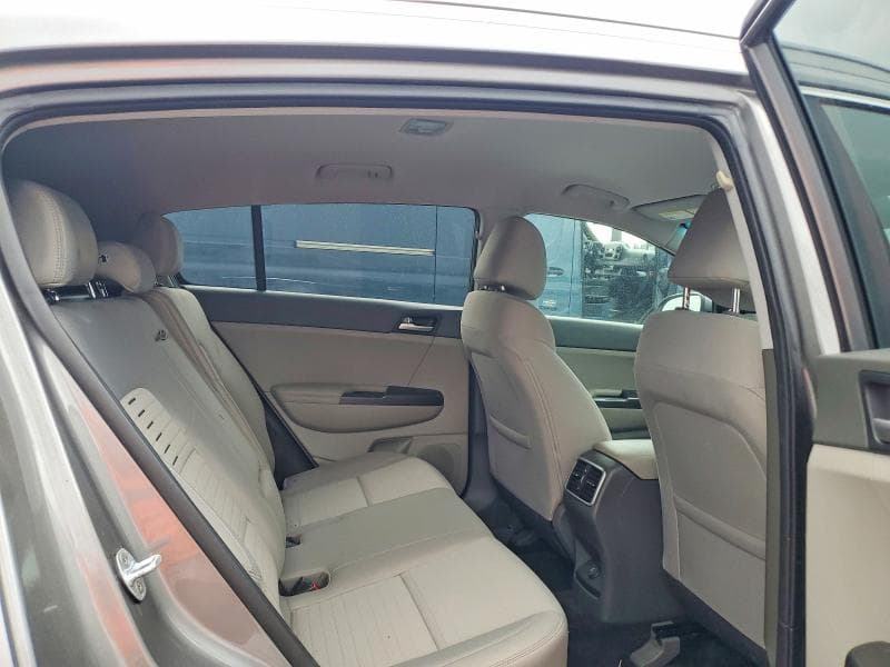 2017 KIA SPORTAGE LX 11