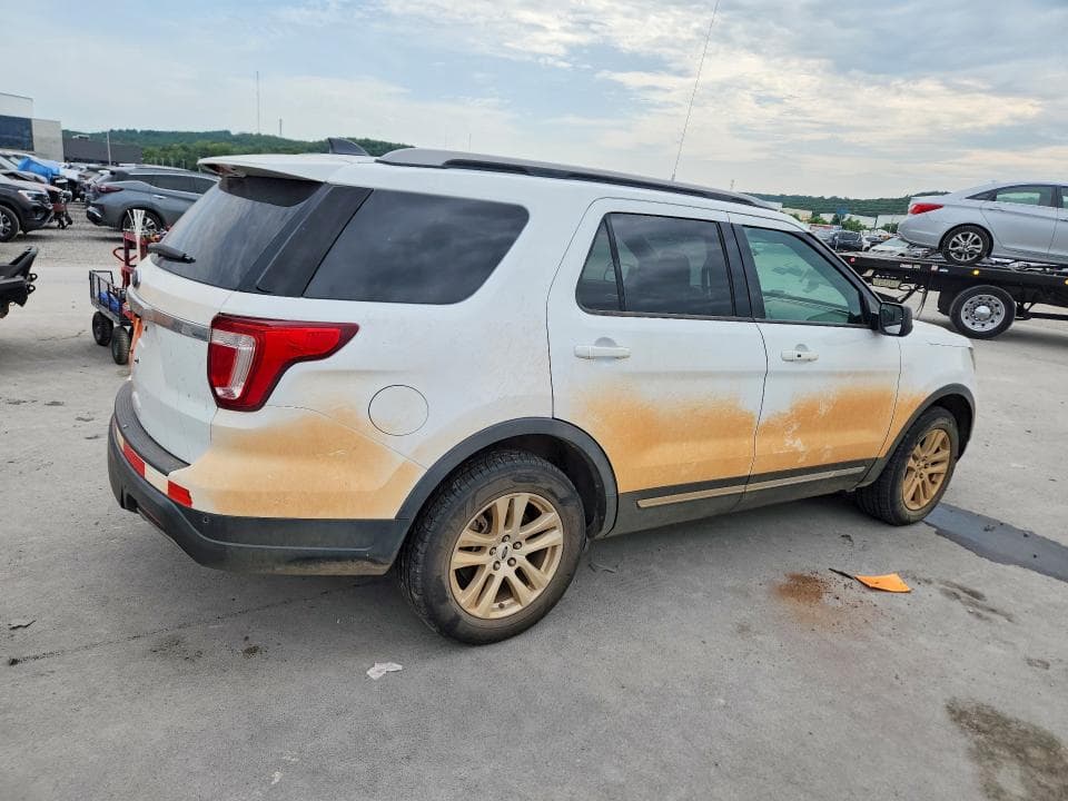 2019 FORD EXPLORER XLT 3