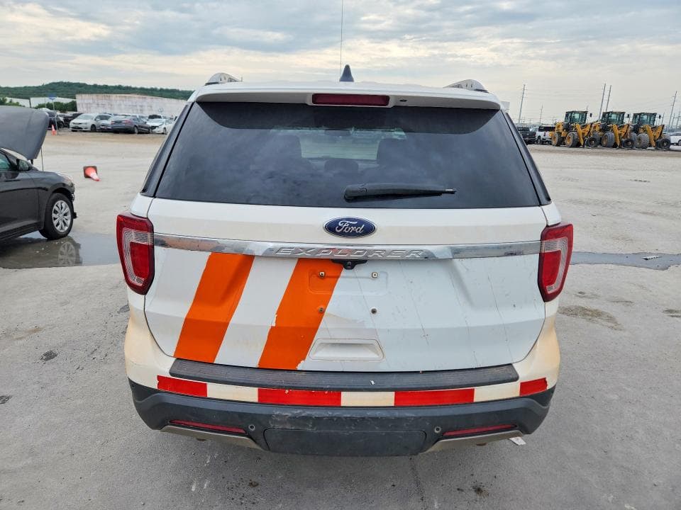 2019 FORD EXPLORER XLT 6