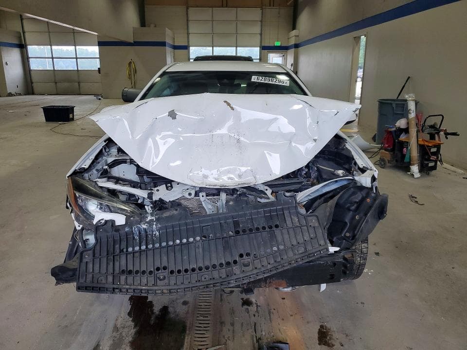 2017 TOYOTA COROLLA LE 5