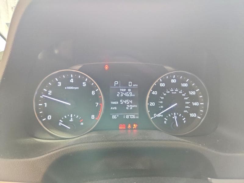 2017 HYUNDAI ELANTRA SE 9