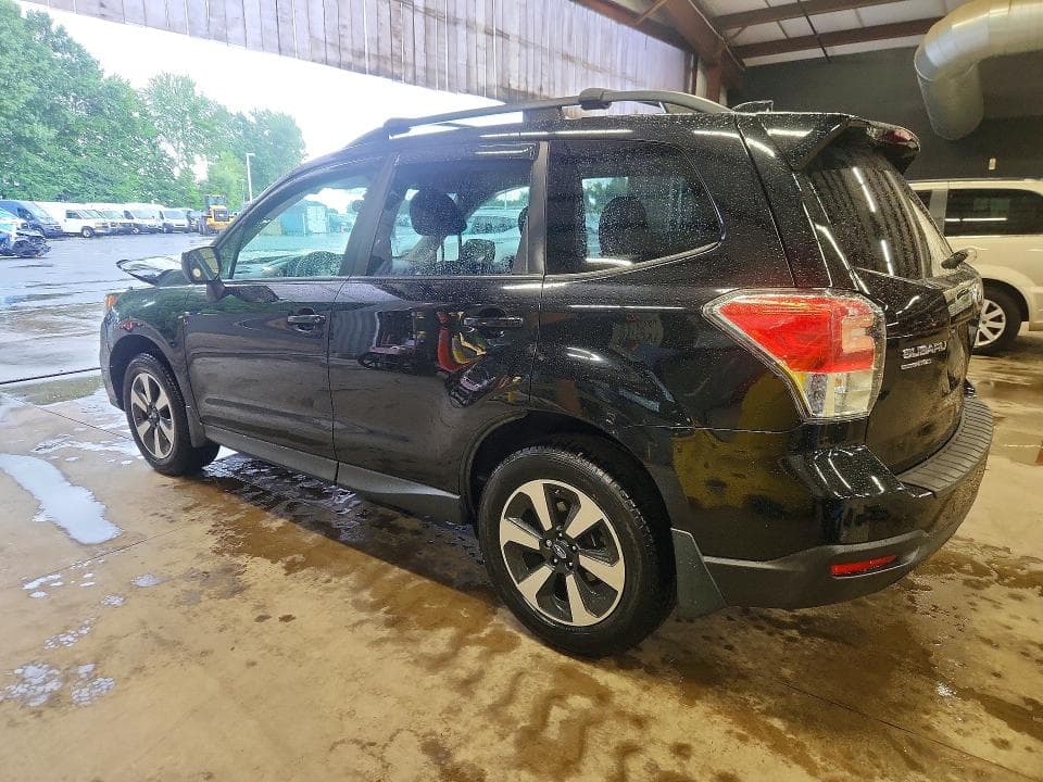2017 SUBARU FORESTER 2.5I PREMIUM 2