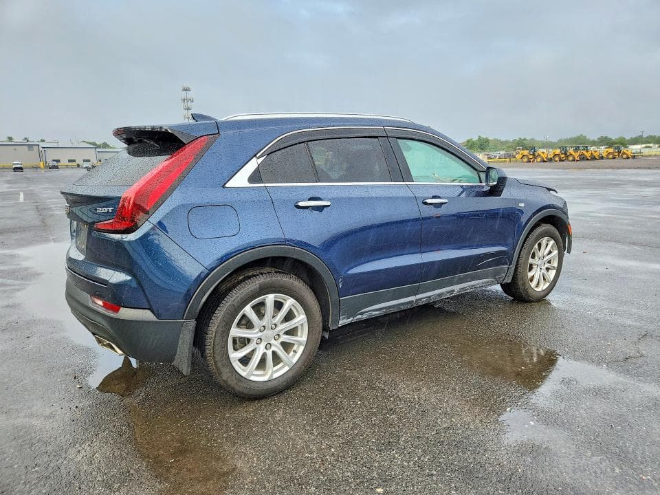 2019 CADILLAC XT4 LUXURY 3