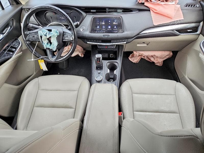 2019 CADILLAC XT4 LUXURY 8
