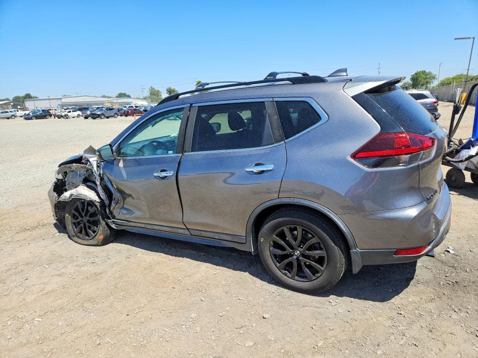2018 NISSAN ROGUE SV 2