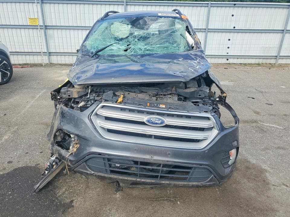 2018 FORD ESCAPE SE 5