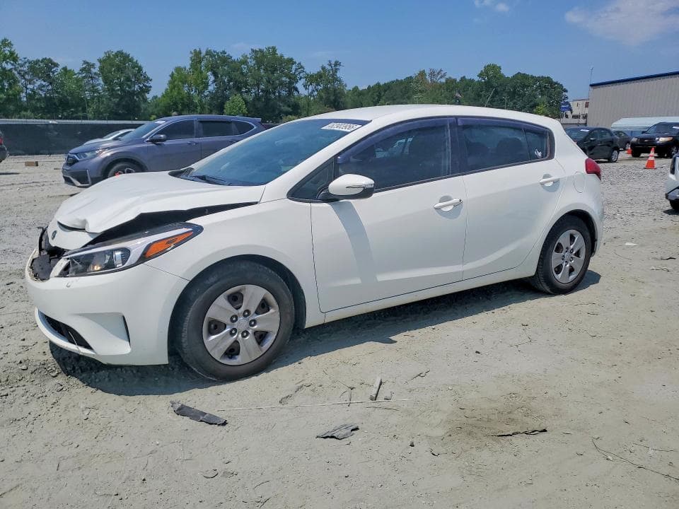 2018 KIA FORTE5 LX - 1