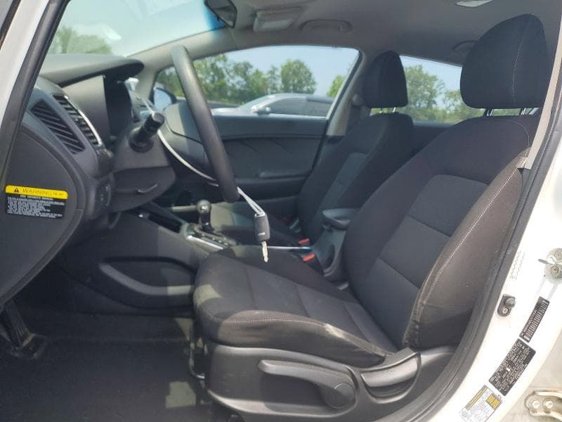 2018 KIA FORTE5 LX 7