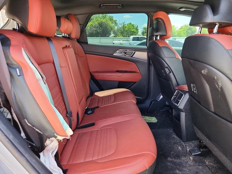 2025 KIA SPORTAGE SX PRESTIGE 10