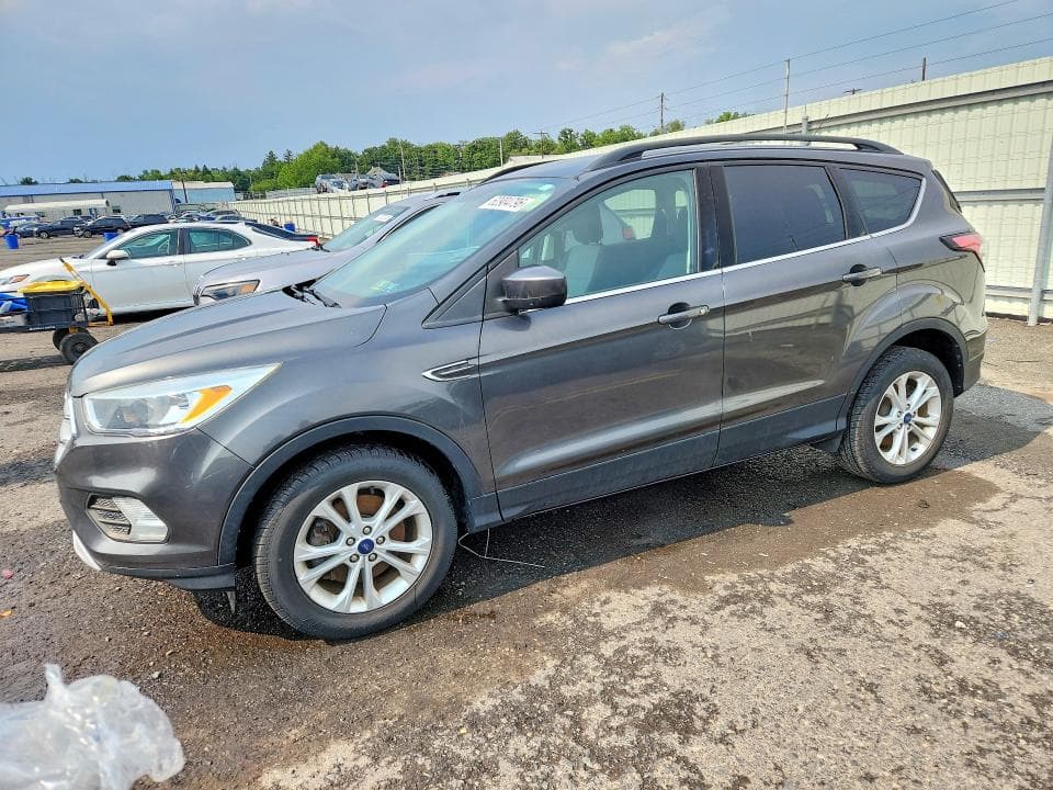 2018 FORD ESCAPE SE 1