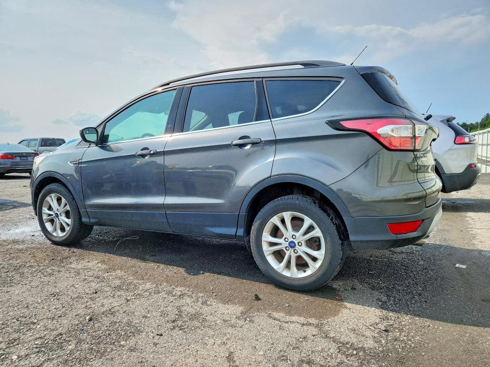 2018 FORD ESCAPE SE 2