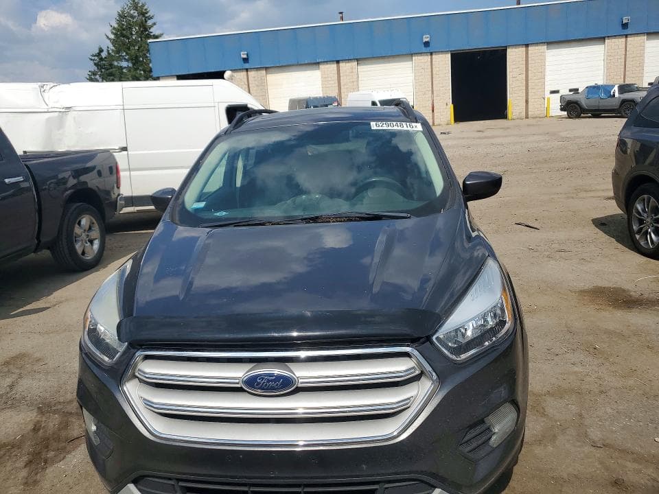 2018 FORD ESCAPE SE 5