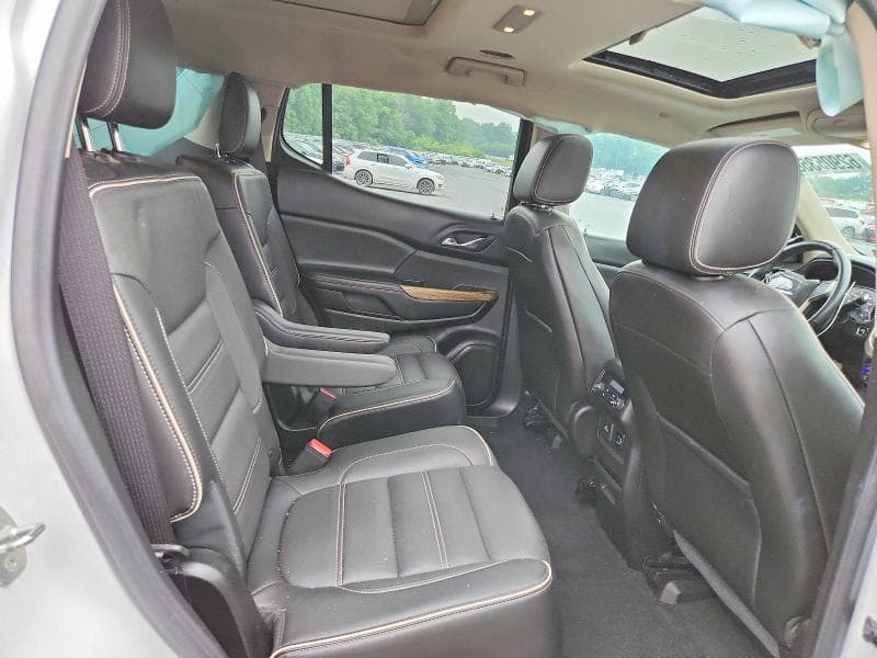 2018 GMC ACADIA DENALI 11
