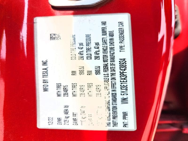 2023 TESLA MODEL 3 12