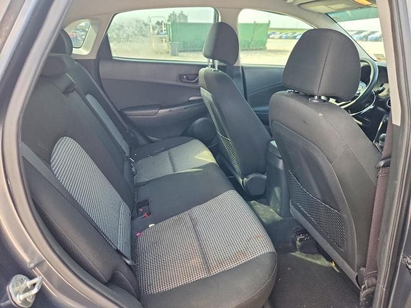 2019 HYUNDAI KONA SE 11