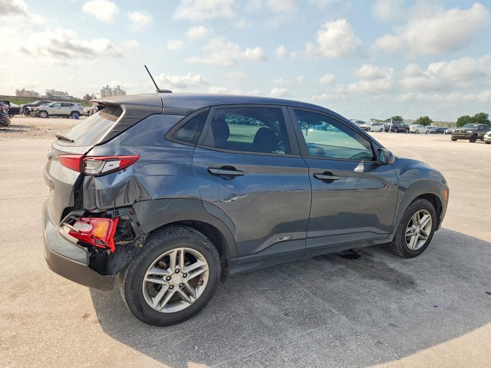 2019 HYUNDAI KONA SE 3