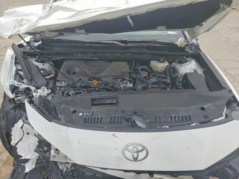 2025 TOYOTA CAMRY SE 11