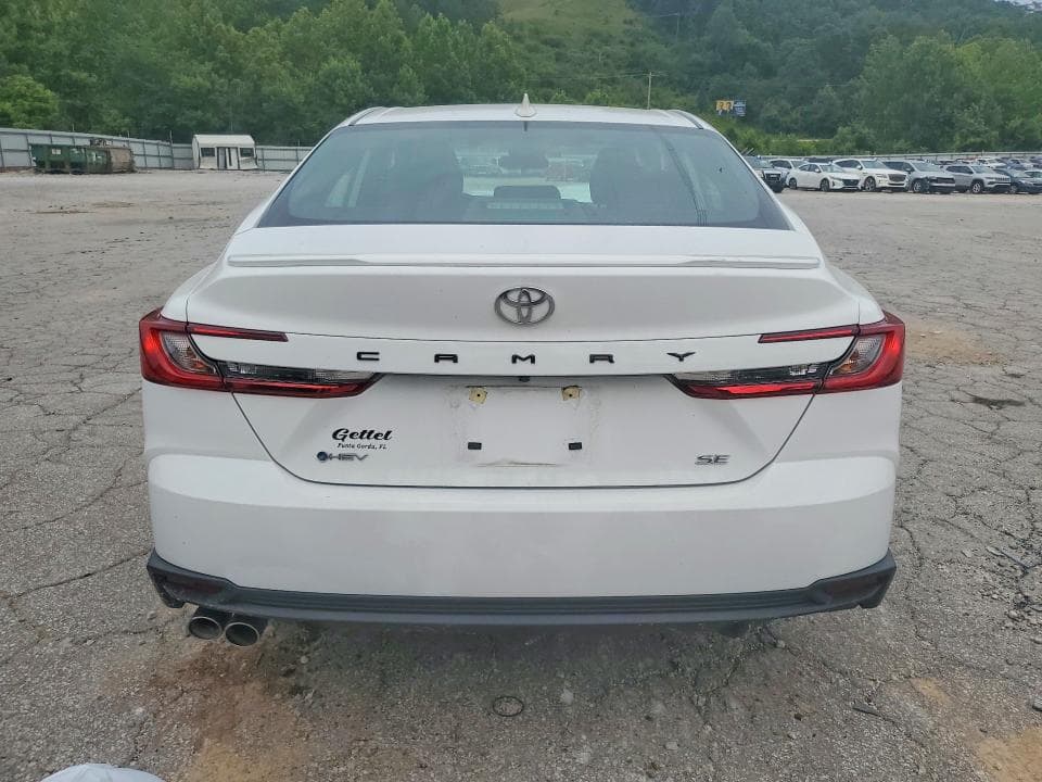 2025 TOYOTA CAMRY SE 6
