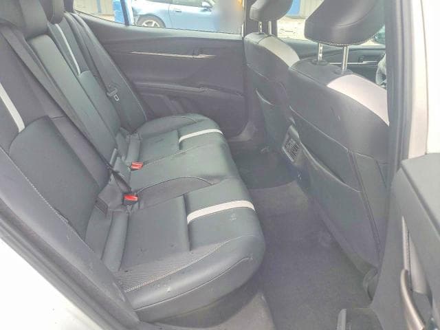 2025 TOYOTA CAMRY SE 10