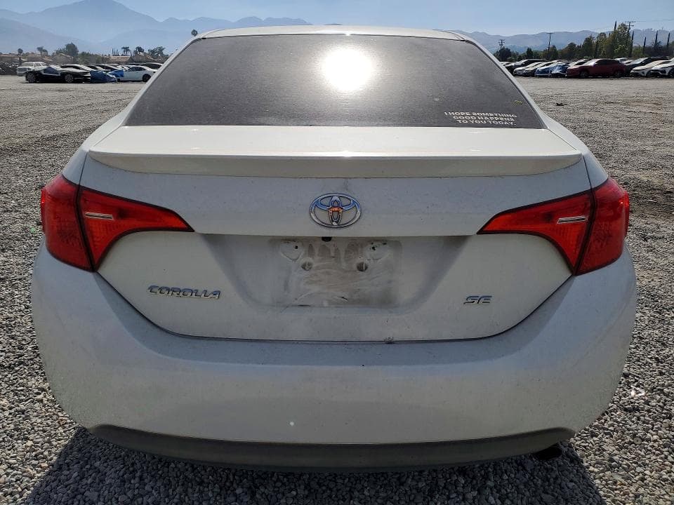 2017 TOYOTA COROLLA SE 6