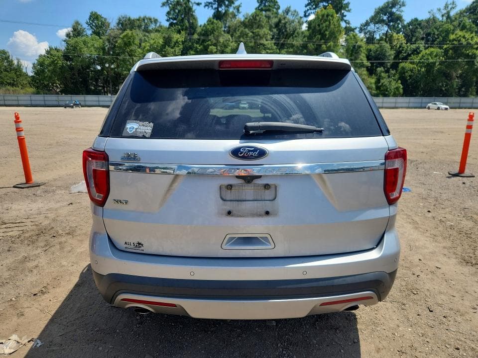 2017 FORD EXPLORER XLT 6