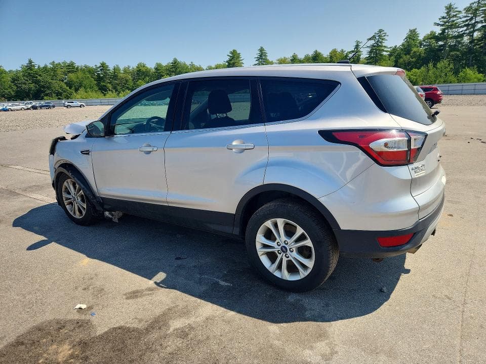2017 FORD ESCAPE SE 2