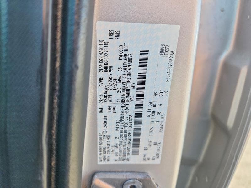 2017 FORD ESCAPE SE 12