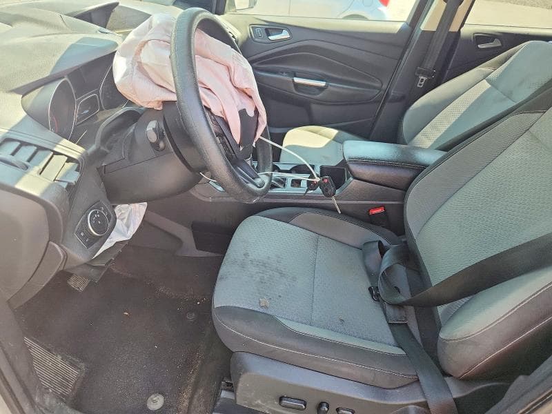 2017 FORD ESCAPE SE 7