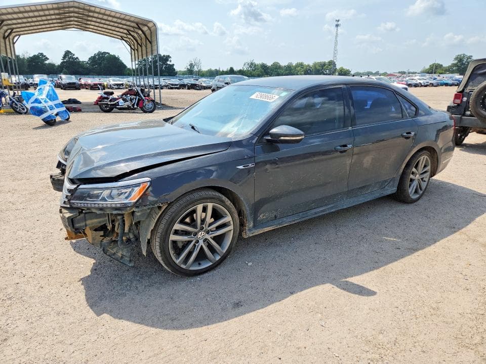 2018 VOLKSWAGEN PASSAT S - 1