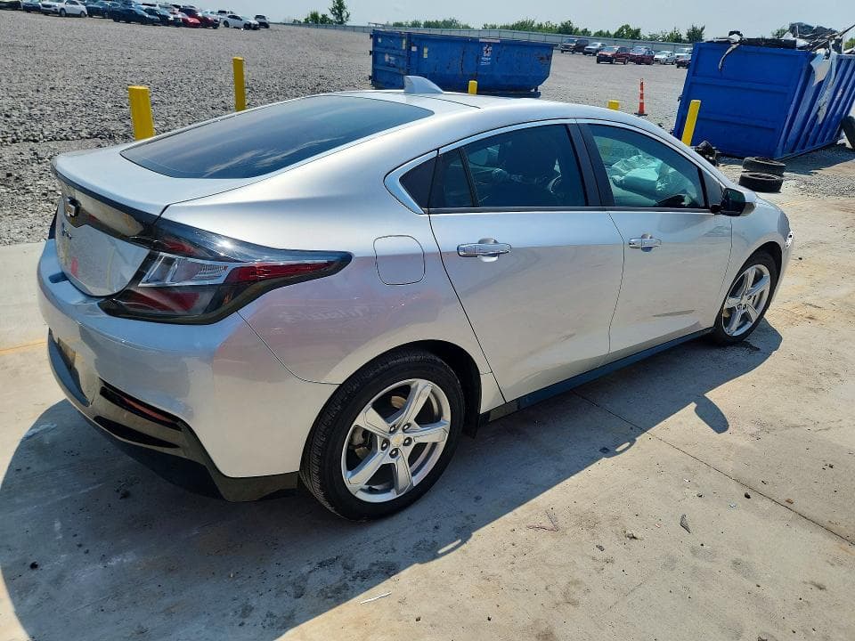 2017 CHEVROLET VOLT LT 3