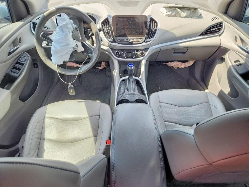 2017 CHEVROLET VOLT LT 8