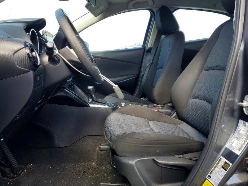 2017 TOYOTA YARIS IA BASE 7