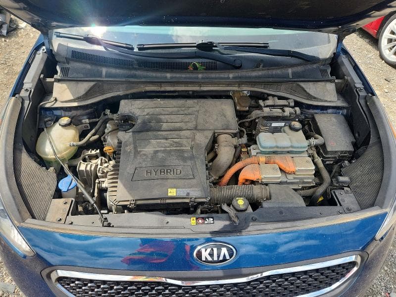 2019 KIA NIRO LX 12