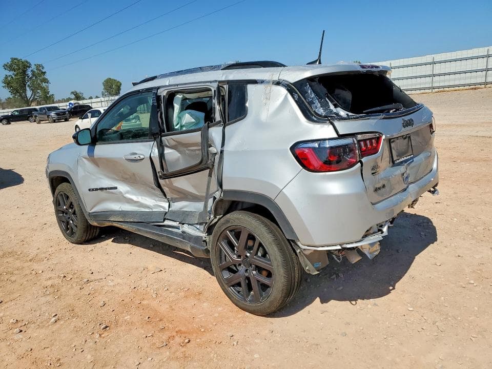 2026 JEEP COMPASS LATITUDE 2
