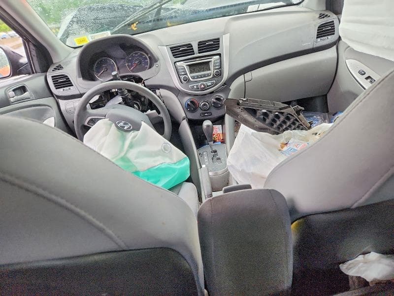 2017 HYUNDAI ACCENT VALUE EDITION 8