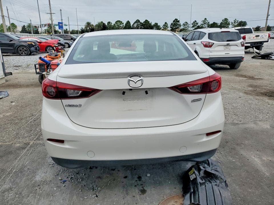 2018 MAZDA 3 TOURING 6