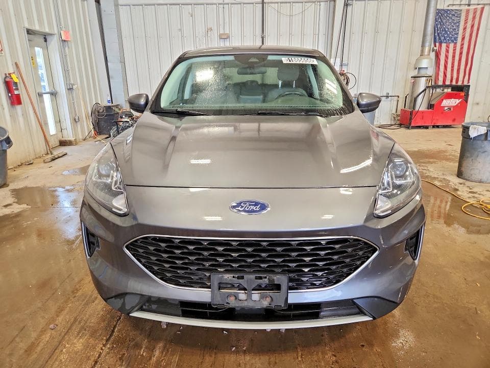 2021 FORD ESCAPE SE 6