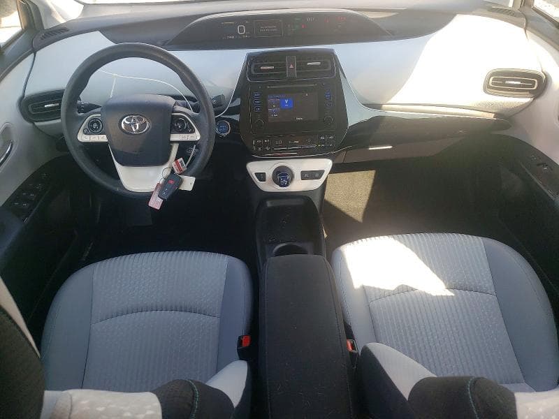 2018 TOYOTA PRIUS TWO 8