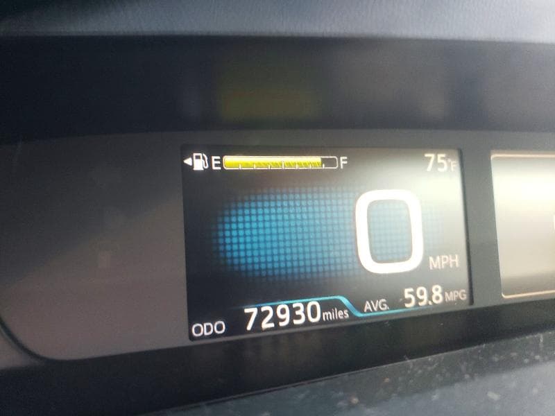 2018 TOYOTA PRIUS TWO 9