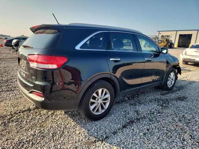 2018 KIA SORENTO LX V6 3